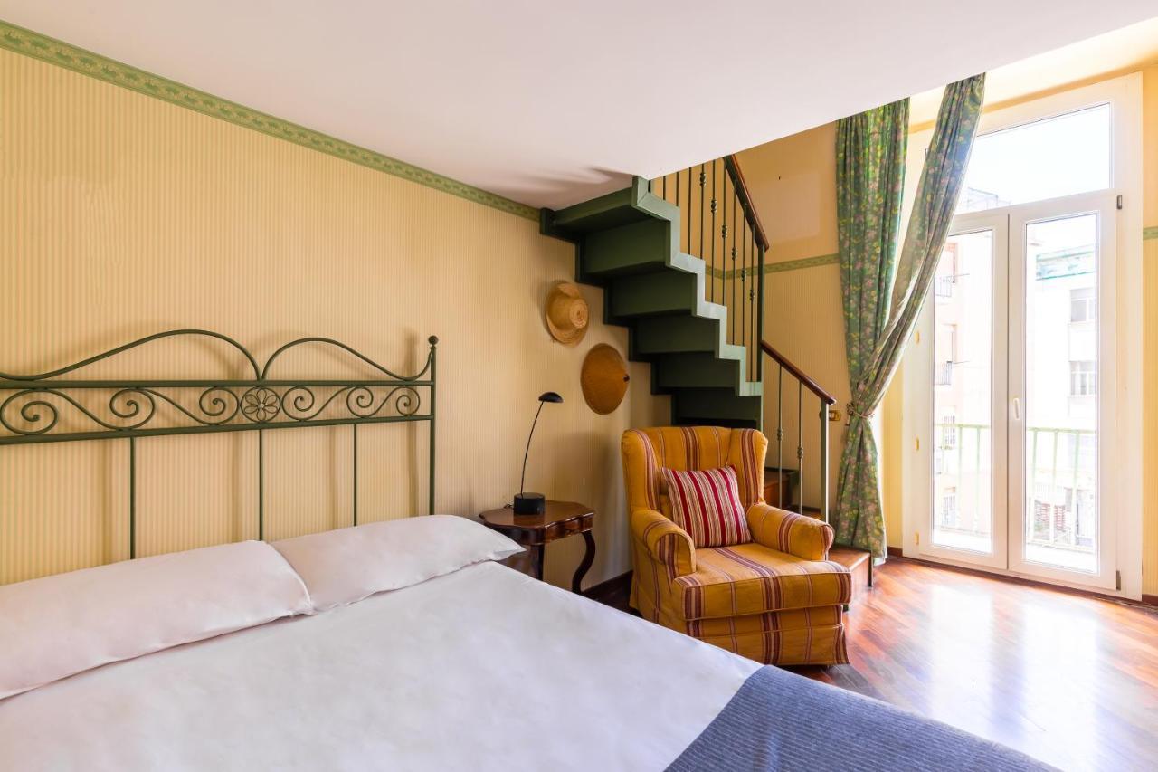 Grand Classic Apartment At San Martino By Napoliapartments Nápoles Exterior foto