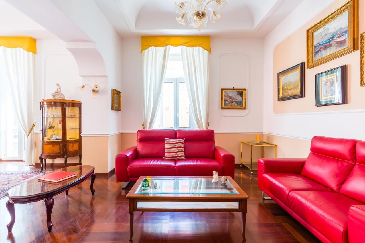 Grand Classic Apartment At San Martino By Napoliapartments Nápoles Exterior foto
